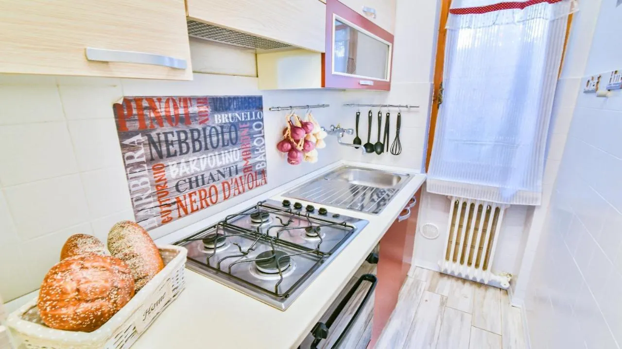!New! Due Laghi - Peschiera Del Garda Apartment Italy